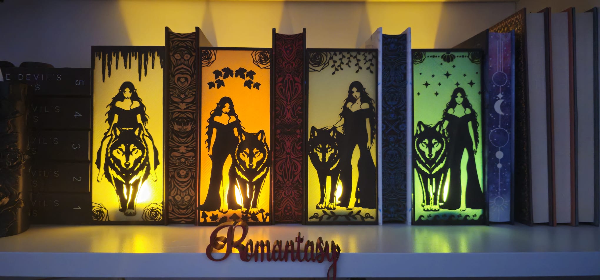 Book Nook lumineux inspiré beasts of the briar