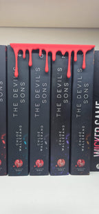 Dessus de livre – Coulure de Sang