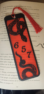 🖤 Marque-page 657 - SERPENT